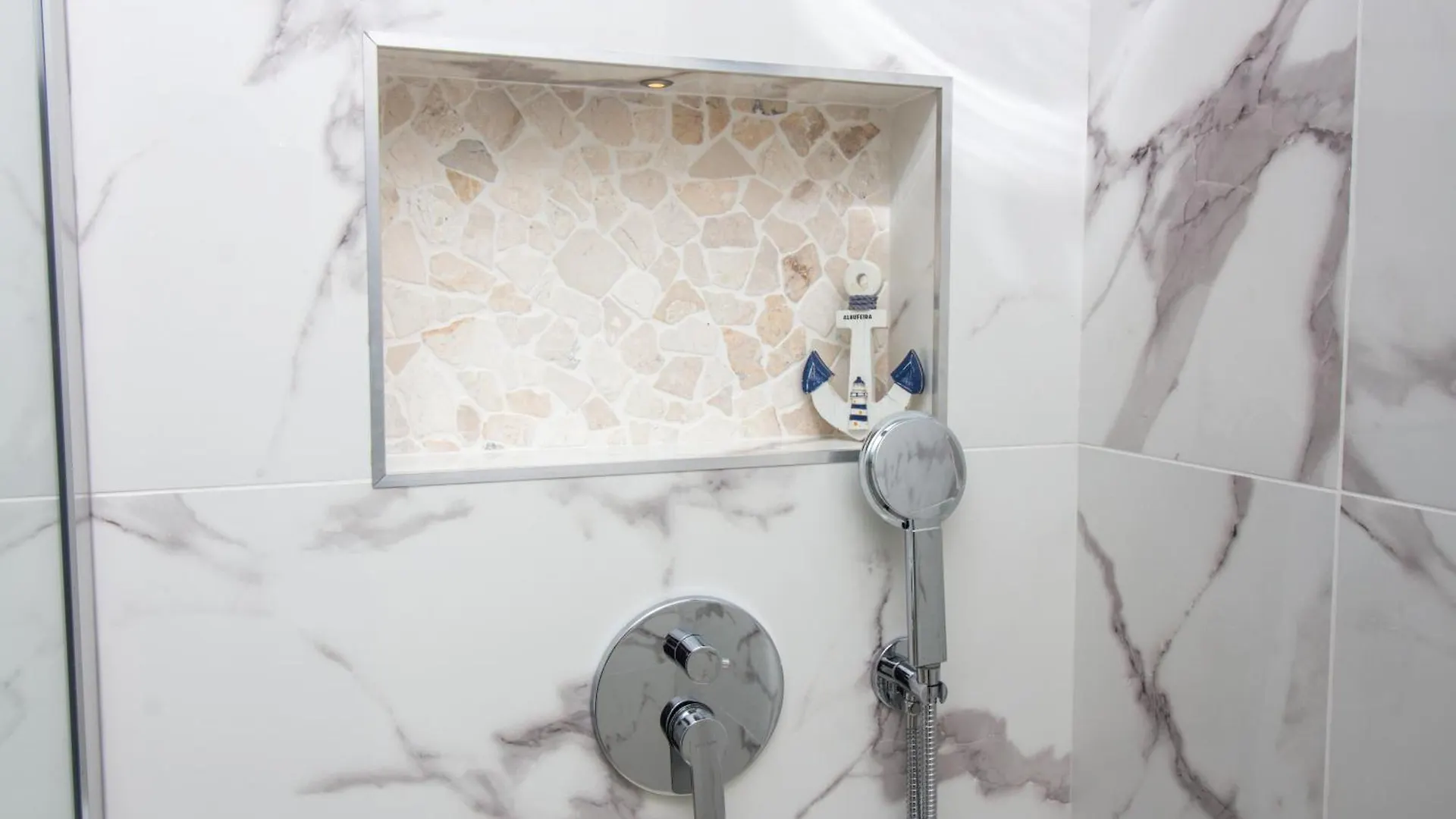 Amelie Old Town Apartment Албуфейра