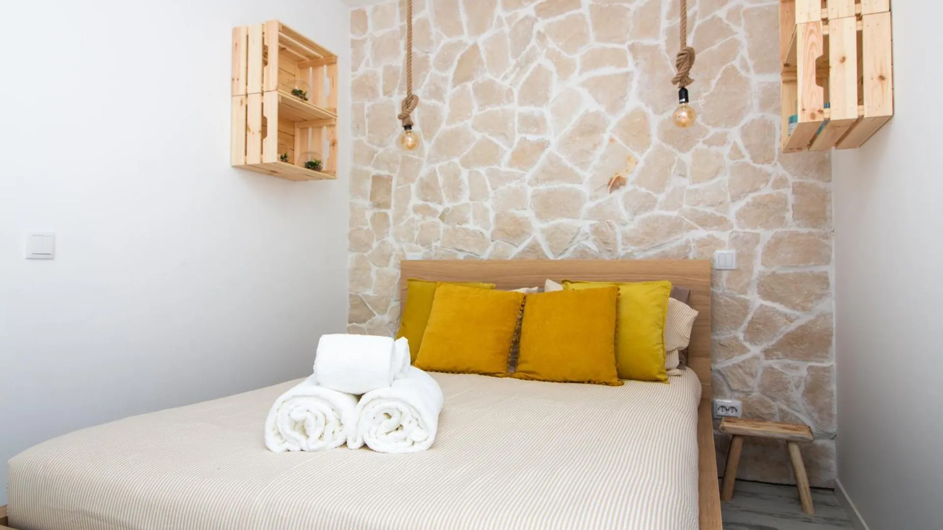 Amelie Old Town Apartment Албуфейра